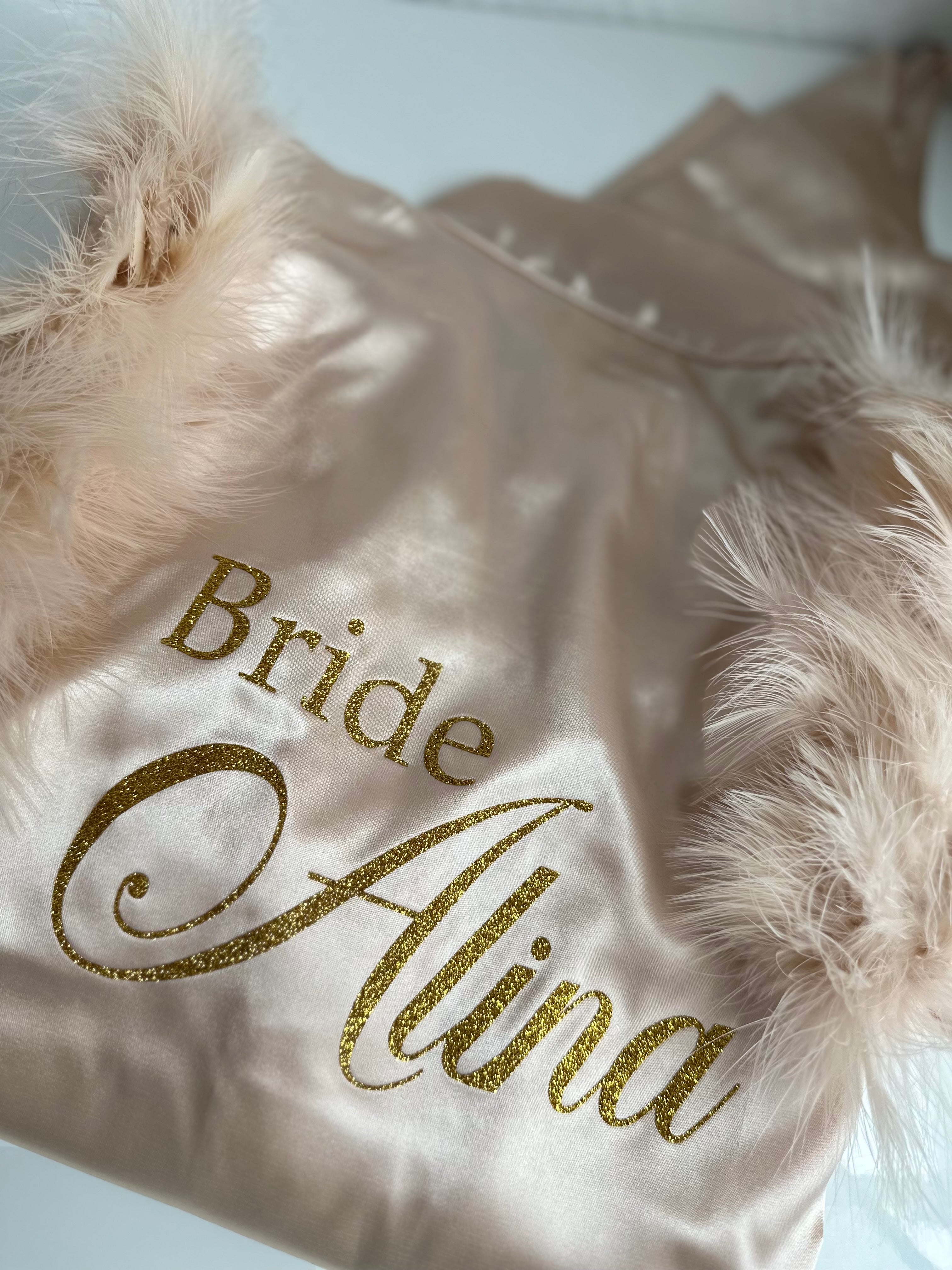 Peignoir plume et nuisette