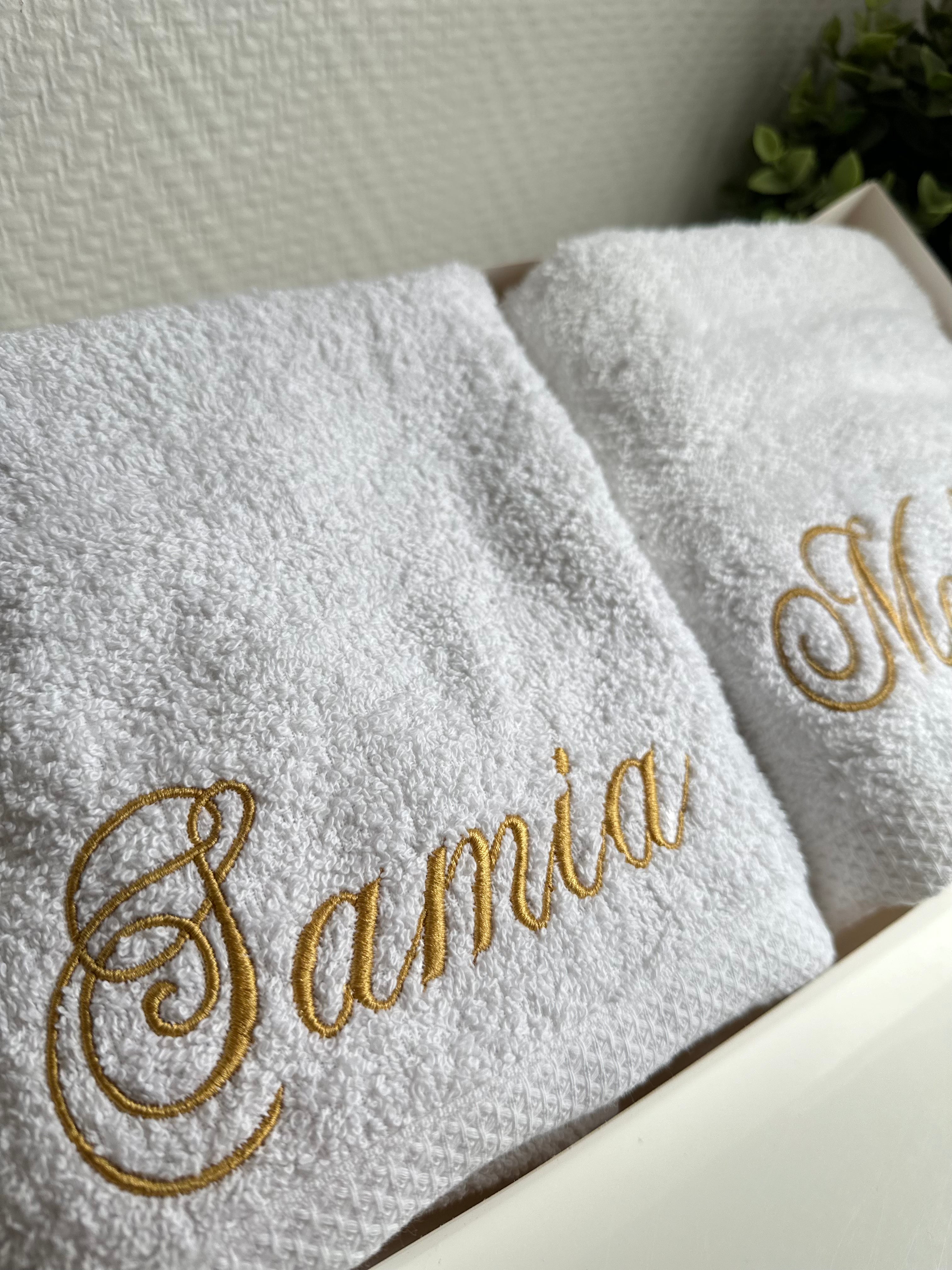 Coffret serviette de bain brodé