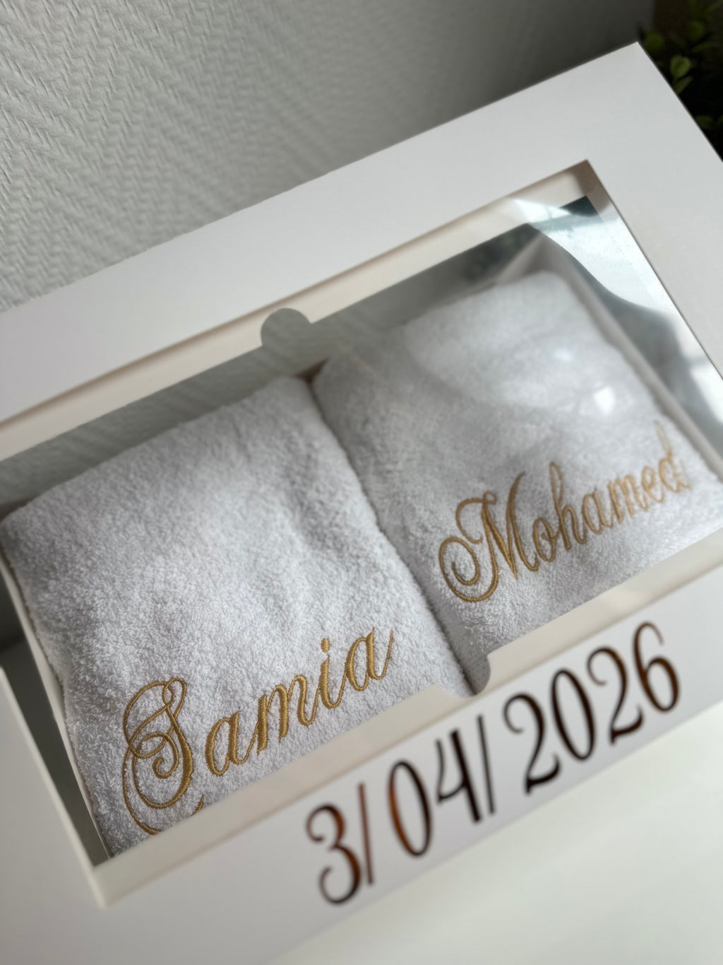 Coffret serviette de bain brodé